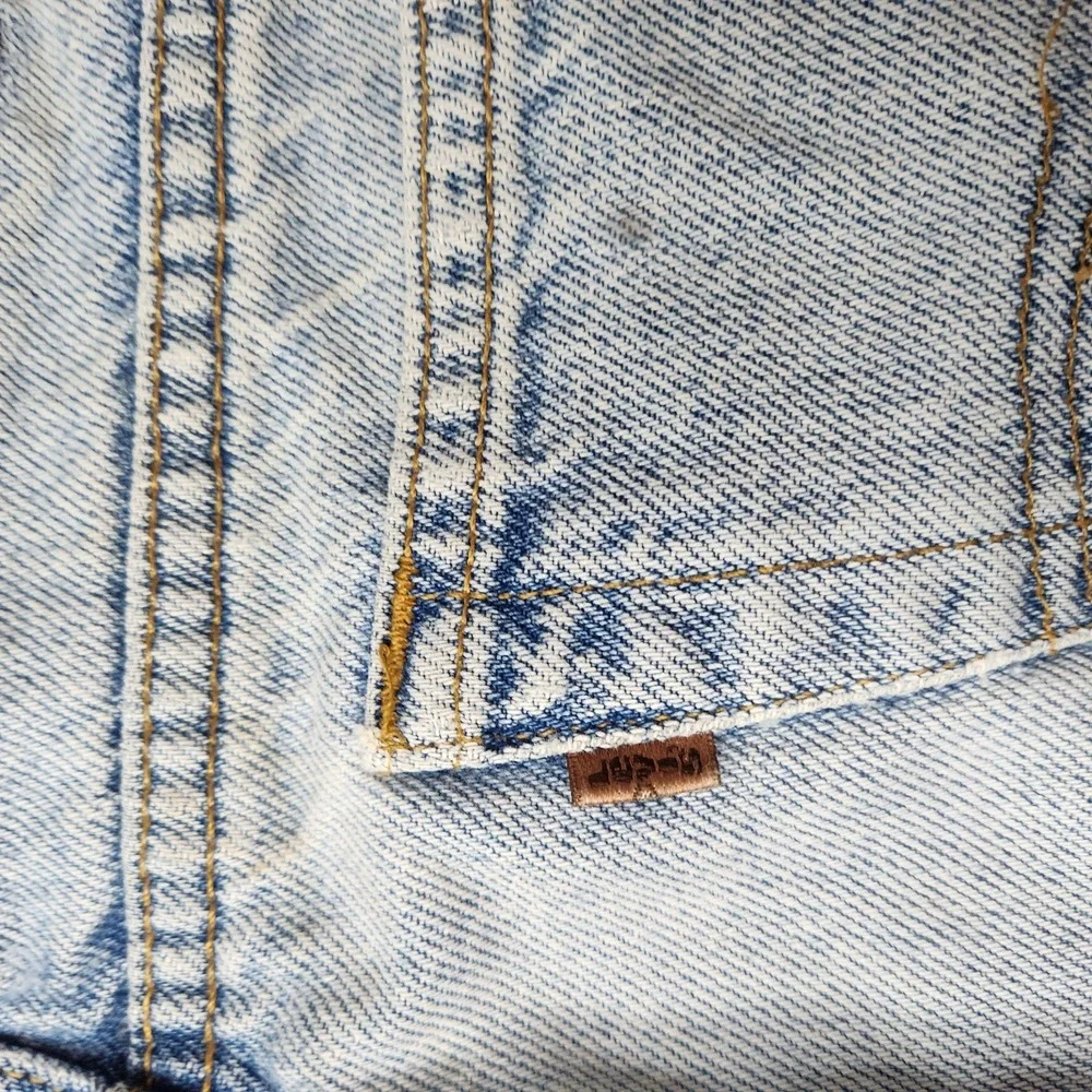 Levi‎ Strauss Signature 540 Relaxed Fit Light Wash Distressed Blue Jeans 38x31